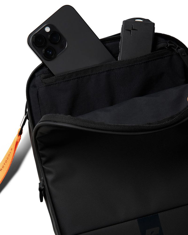 EXTERNAL COMPARTMENT